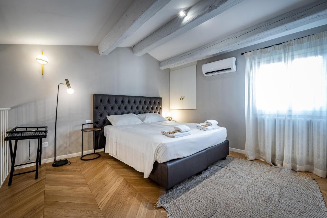 פירנצה Hs4U Ricasoli Luxury Apartment Near Duomo N. 3 מראה חיצוני תמונה
