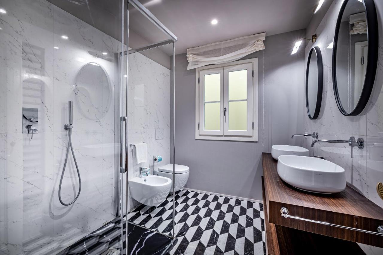פירנצה Hs4U Ricasoli Luxury Apartment Near Duomo N. 3 מראה חיצוני תמונה