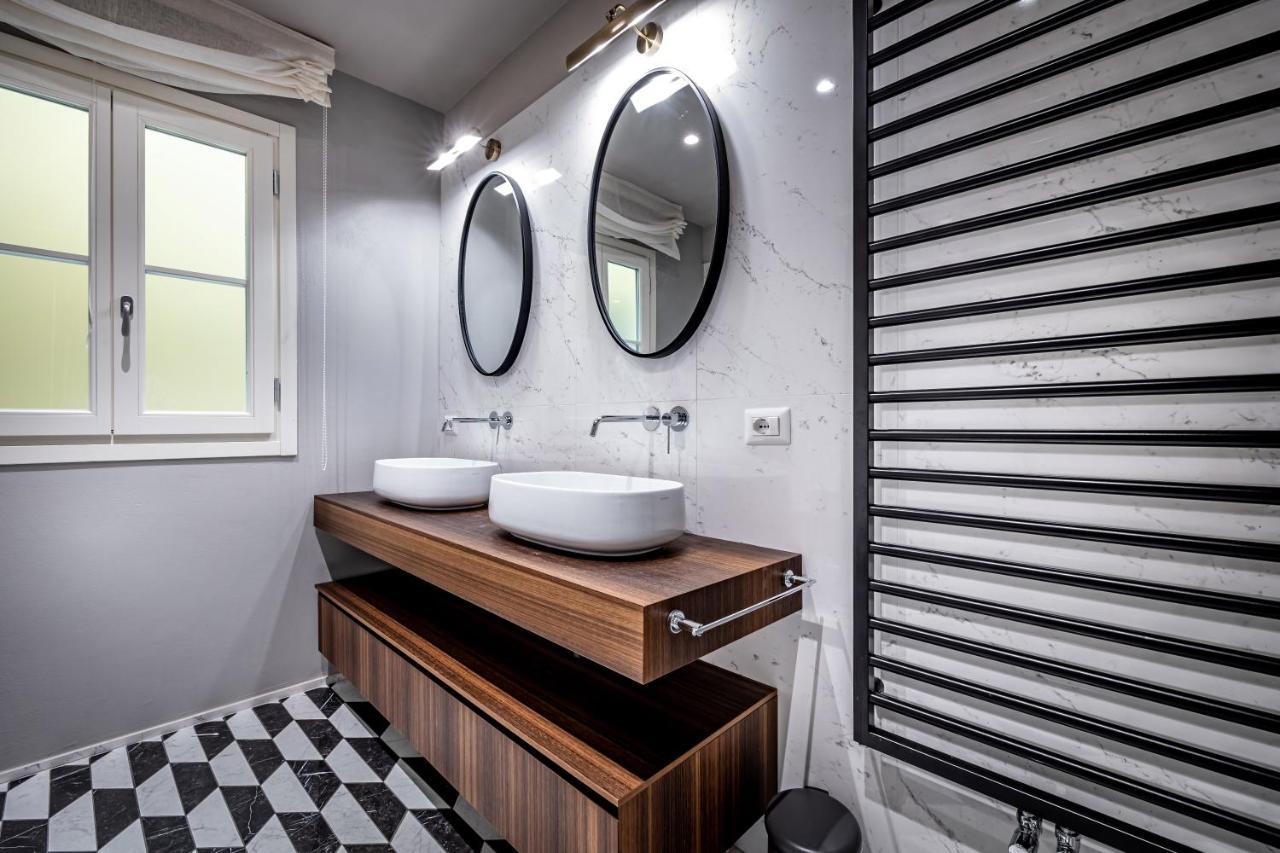 פירנצה Hs4U Ricasoli Luxury Apartment Near Duomo N. 3 מראה חיצוני תמונה
